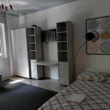Merey Apartment Szeged Eksteriør billede
