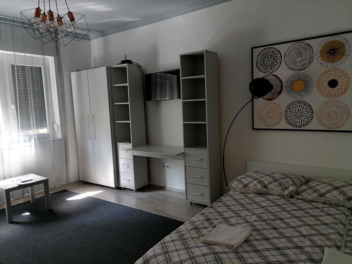 Merey Apartment Szeged Eksteriør billede