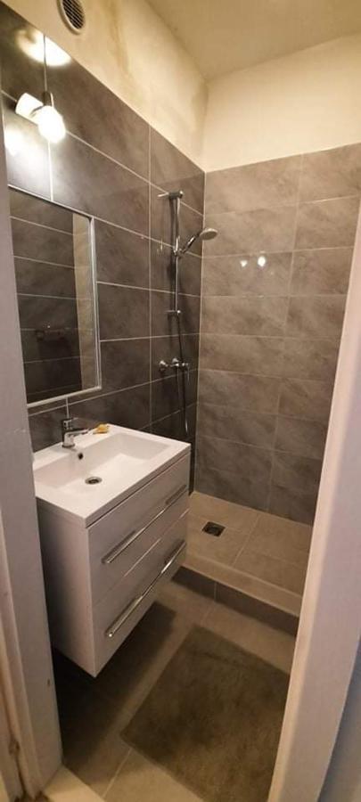 Merey Apartment Szeged Eksteriør billede