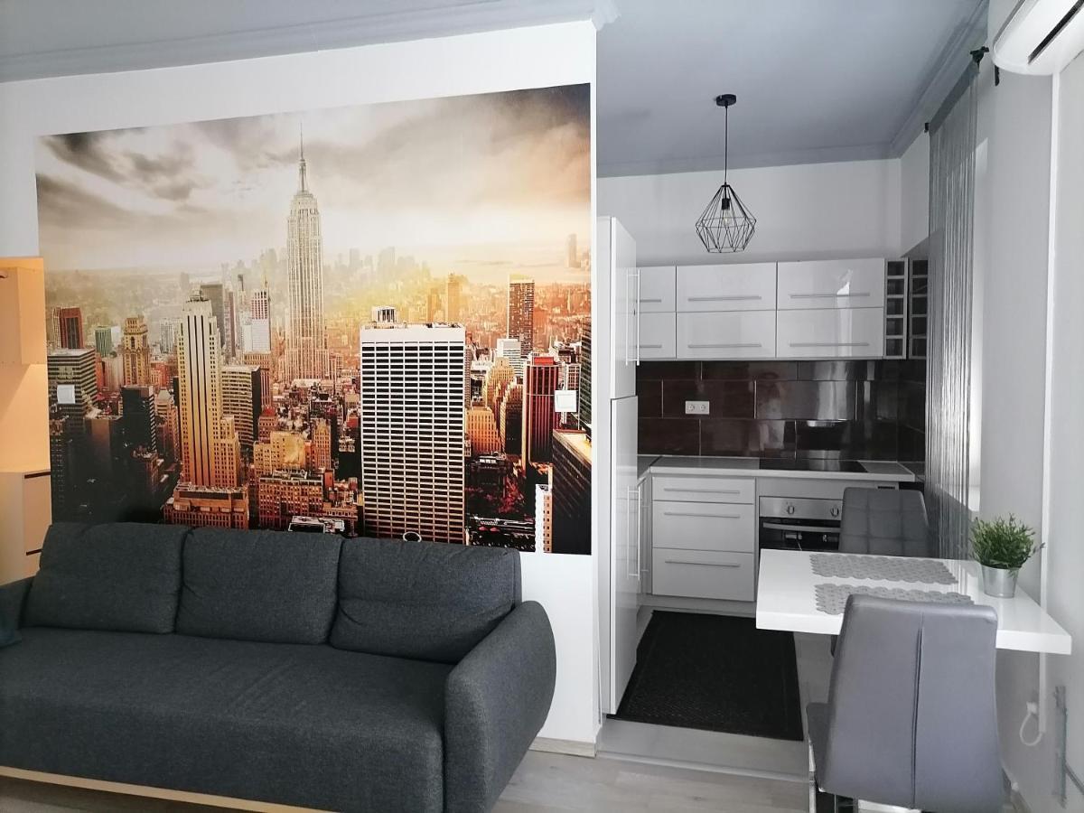Merey Apartment Szeged Eksteriør billede
