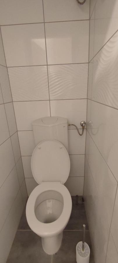 Merey Apartment Szeged Eksteriør billede